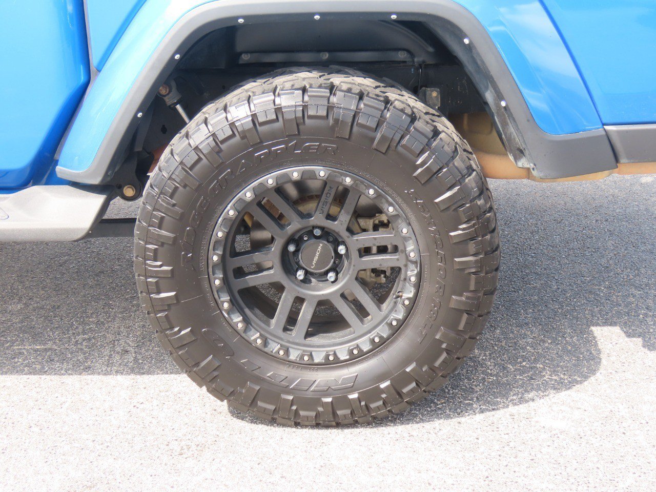 Used 2022 Jeep Gladiator Overland w/ Popular Equipment Package AWD/4WD image 15