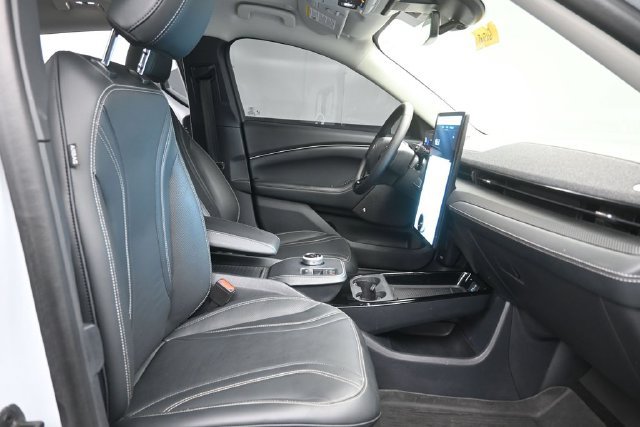 Certified 2023 Ford Mustang Mach-E Premium AWD/4WD image 27