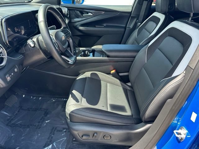 Used 2024 Chevrolet Blazer EV LT AWD/4WD image 18