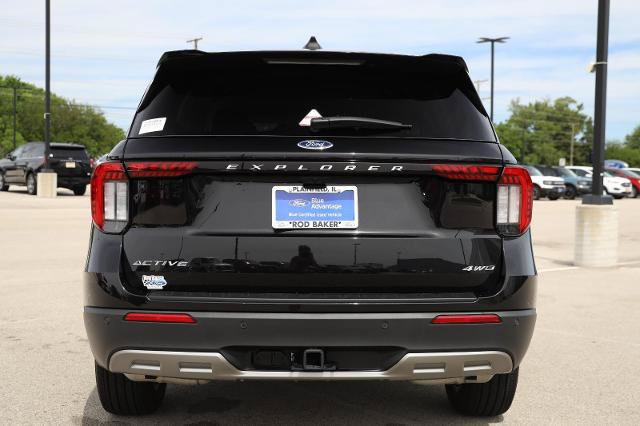 Certified 2025 Ford Explorer Active w/ Active Comfort Package AWD/4WD image 10