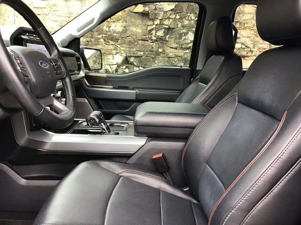 Certified 2023 Ford F150 Lariat w/ Equipment Group 502A High image 19