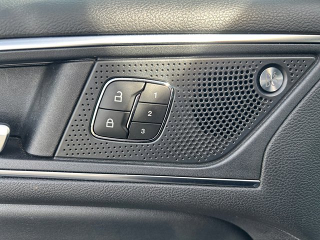 Certified 2019 Ford Edge ST w/ Convenience Package image 28