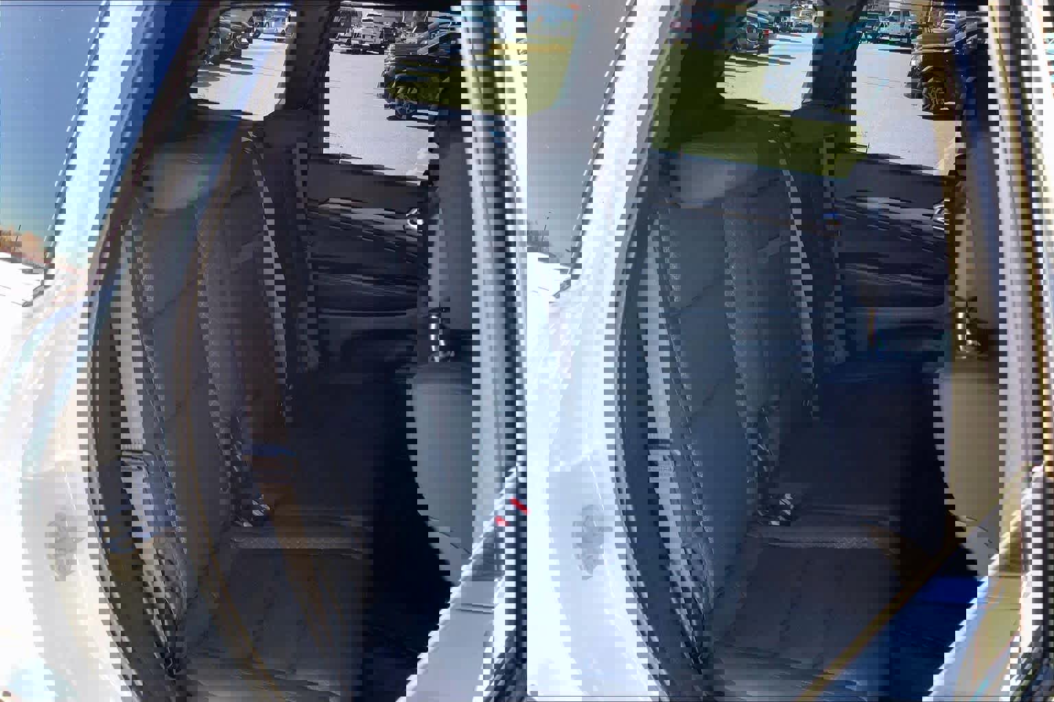 Used 2022 Jeep Grand Cherokee Laredo E w/ Security & Convenience Group image 17