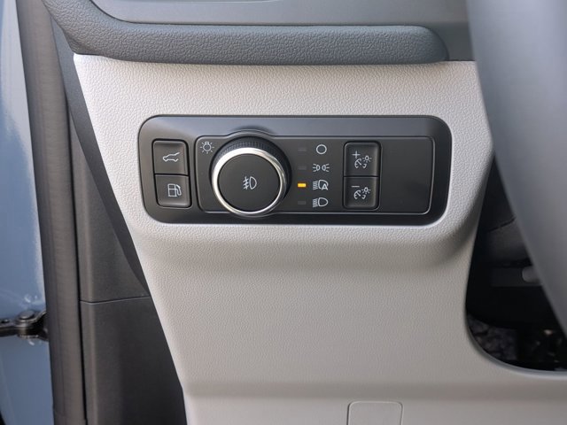 Certified 2024 Ford Escape SE w/ PHEV Premium Package image 17