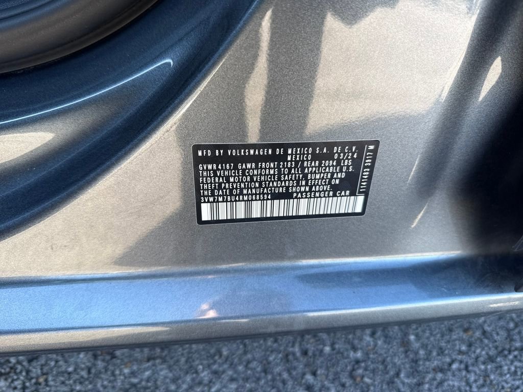 Used 2024 Volkswagen Jetta SE w/ Panoramic Sunroof Package image 27