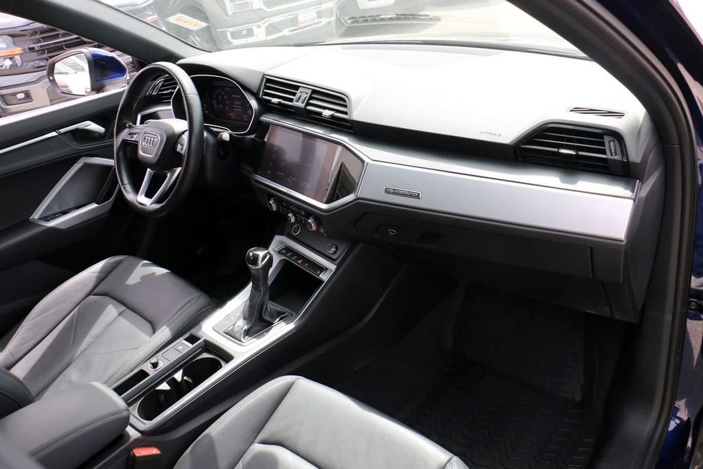 Used 2021 Audi Q3 2.0T Premium w/ Convenience Package AWD/4WD image 35