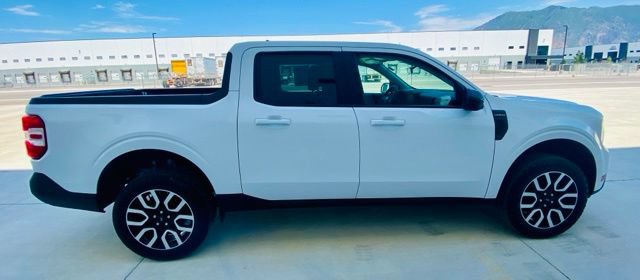 Certified 2024 Ford Maverick Lariat w/ 4K Tow Package AWD/4WD image 4