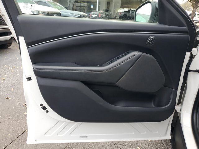 Certified 2023 Ford Mustang Mach-E Select image 17