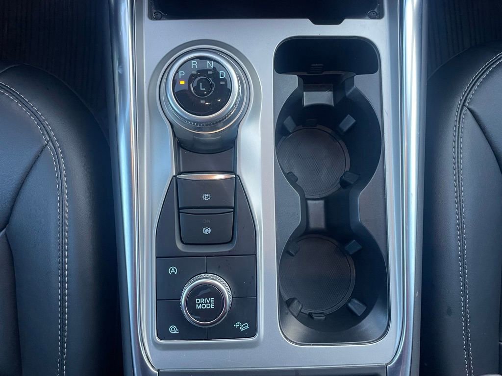 Certified 2023 Ford Explorer XLT w/ Equipment Group 202A image 16