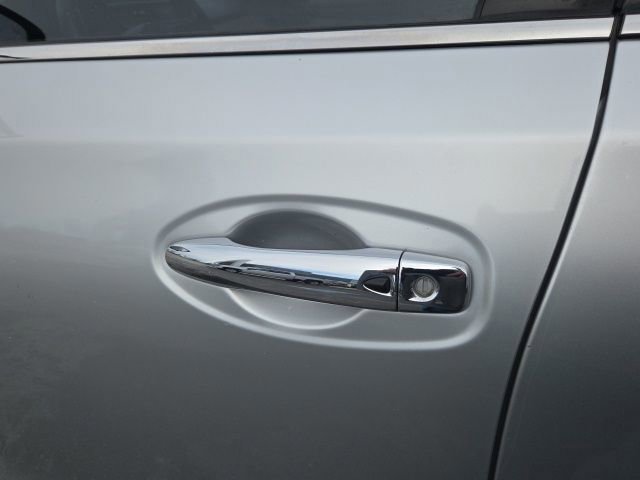 Used 2018 Nissan Rogue SL w/ Premium Package image 15