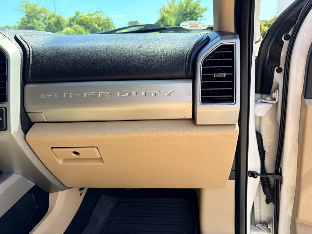 Certified 2019 Ford F250 Lariat w/ Lariat Ultimate Package AWD/4WD image 27
