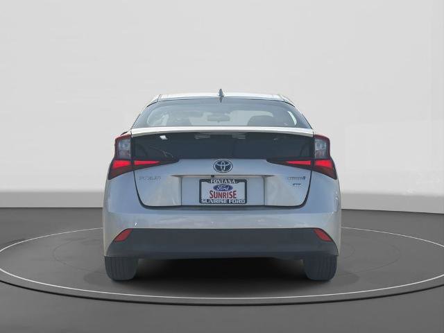 Used 2019 Toyota Prius L Eco w/ Carpet Mat Package FWD image 6