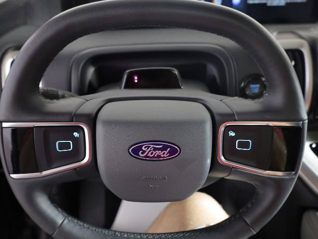 Certified 2025 Ford Expedition Active AWD/4WD image 16
