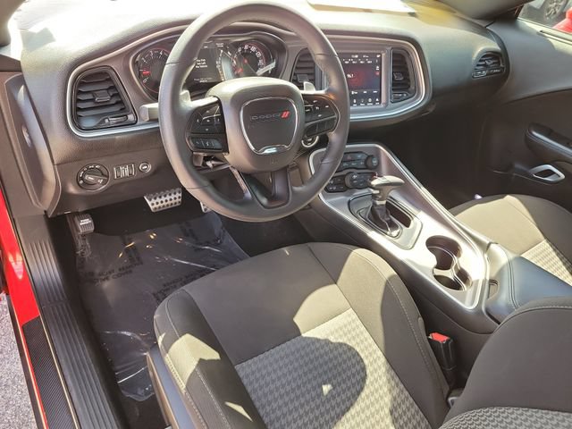 Used 2022 Dodge Challenger R/T RWD image 12