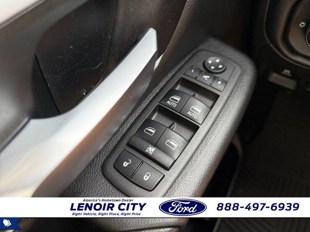 Used 2022 RAM 1500 Big Horn AWD/4WD image 18