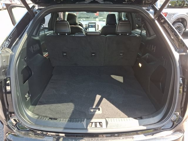 Certified 2023 Ford Edge ST-Line w/ Class II Trailer Tow Package AWD/4WD image 29