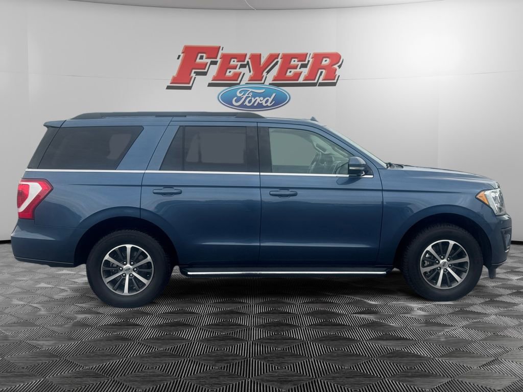 Certified 2018 Ford Expedition XLT w/ Equipment Group 202A AWD/4WD image 6
