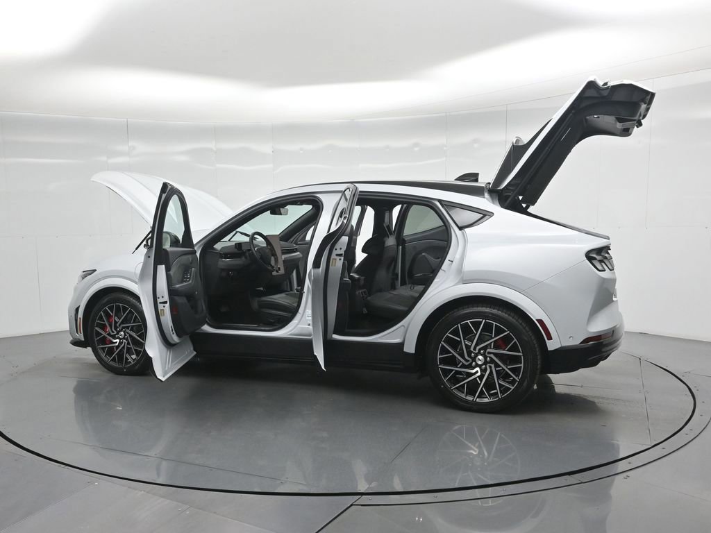 Certified 2023 Ford Mustang Mach-E GT w/ GT Performance Edition image 54