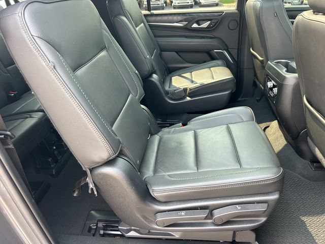 Used 2022 GMC Yukon XL Denali AWD/4WD image 30