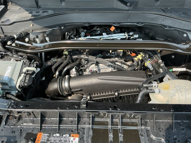 Certified 2025 Ford Explorer ST-Line AWD/4WD image 20