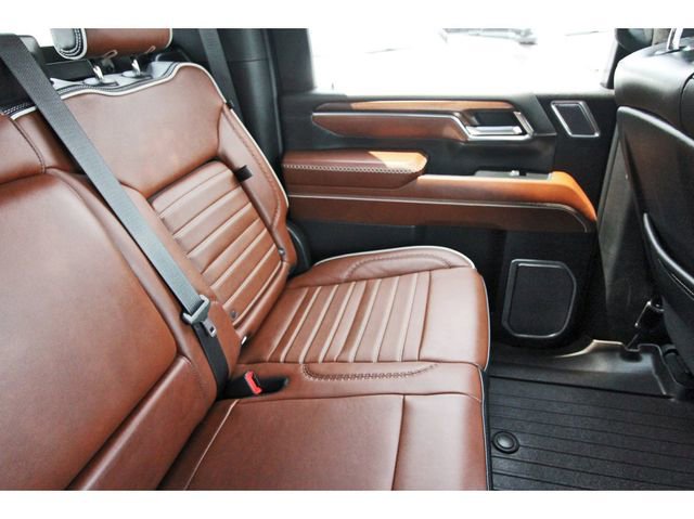 Used 2024 GMC Sierra 2500 Denali Ultimate AWD/4WD image 10