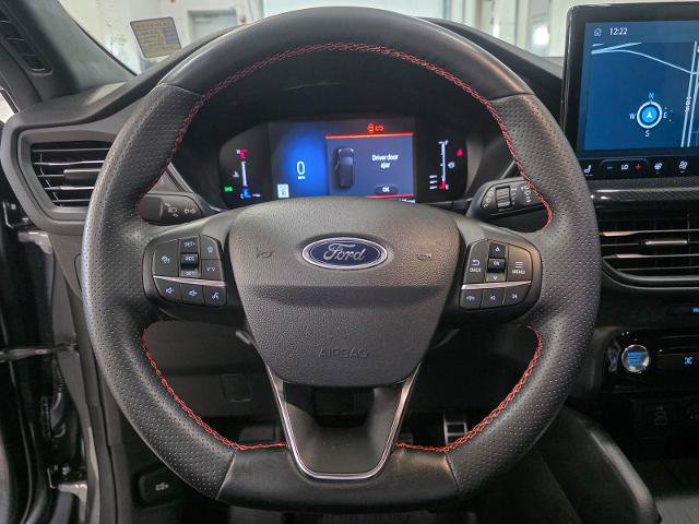 Certified 2024 Ford Escape ST-Line w/ Tech Pack #1 AWD/4WD image 32