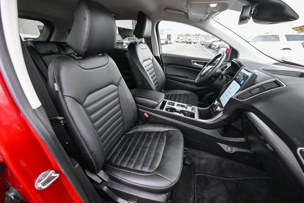 Certified 2024 Ford Edge SEL w/ Convenience Package image 30