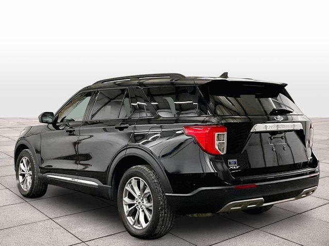 Certified 2022 Ford Explorer XLT w/ Equipment Group 202A AWD/4WD image 10