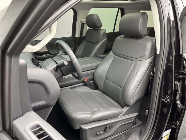 Certified 2026 Ford Expedition Max Active AWD/4WD image 13
