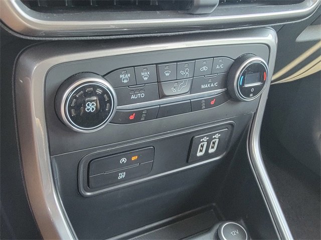 Certified 2021 Ford EcoSport SE image 20