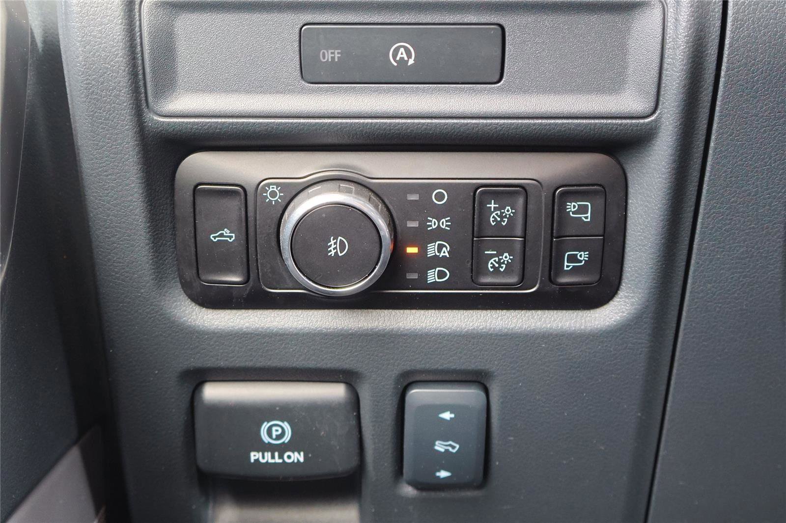 Certified 2025 Ford F150 Lariat w/ Equipment Group 501A Mid image 12