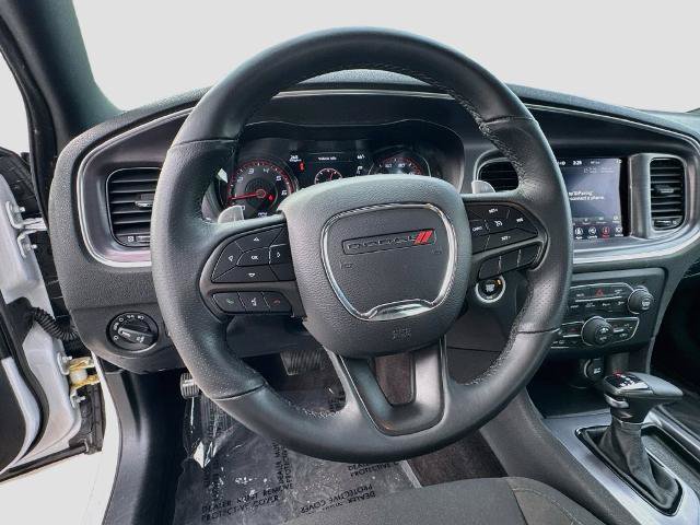 Used 2018 Dodge Charger GT w/ Blacktop Package AWD/4WD image 9