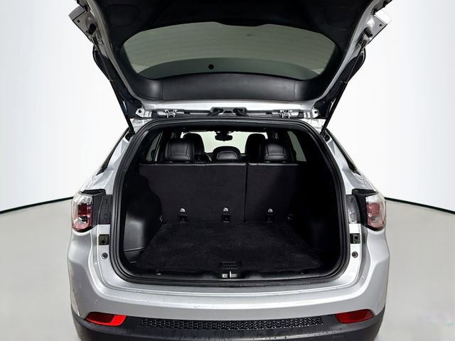 Used 2024 Jeep Compass Latitude image 22