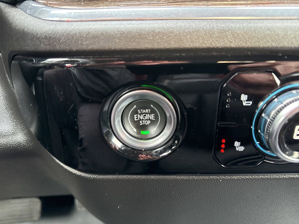 Used 2023 GMC Sierra 1500 Elevation image 35