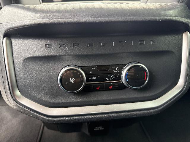 Certified 2025 Ford Expedition Platinum AWD/4WD image 8