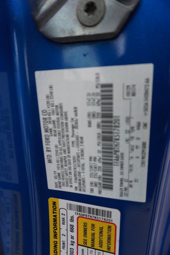 Certified 2019 Ford Mustang Coupe image 26