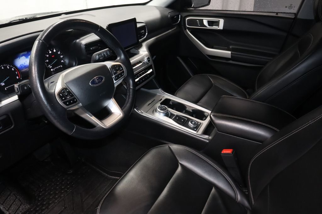 Certified 2023 Ford Explorer XLT AWD/4WD image 23