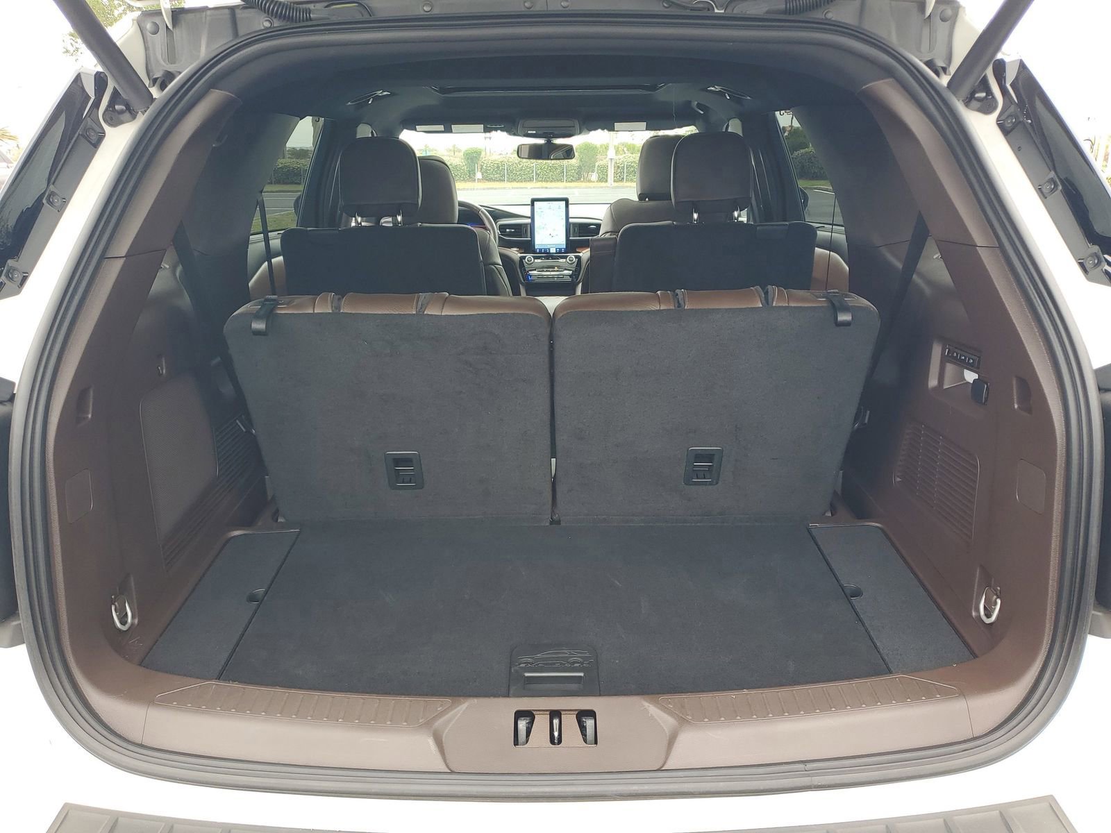 Certified 2023 Ford Explorer King Ranch w/ Technology Package image 8