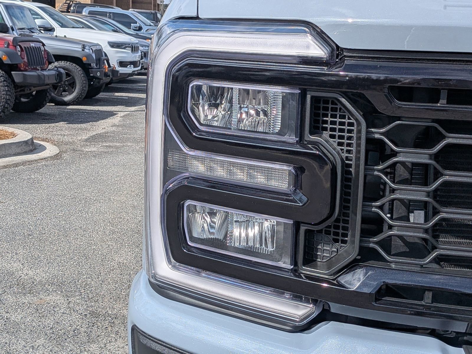 Certified 2026 Ford F250 Lariat w/ Black Appearance Package image 11