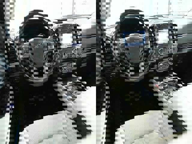 Certified 2018 Ford Expedition Platinum image 8