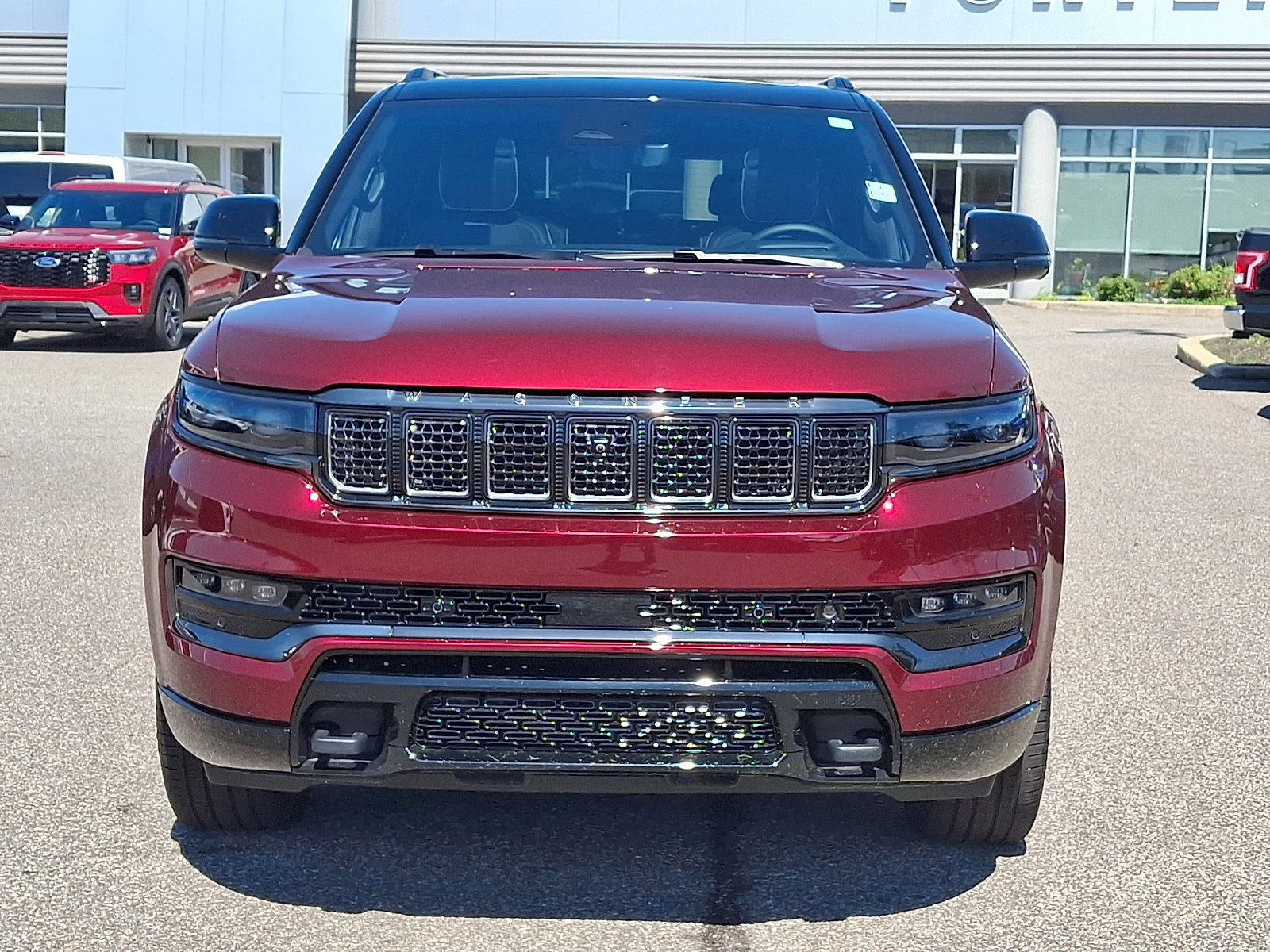 Used 2025 Jeep Grand Wagoneer Series II Obsidian w/ Quick Order Packagew 28T image 11