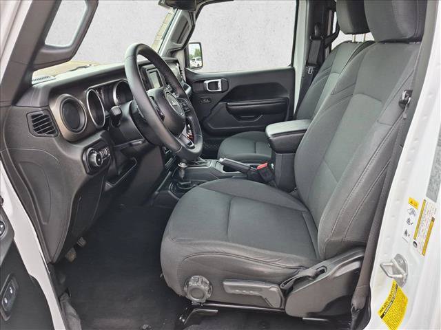 Used 2018 Jeep Wrangler Unlimited Sport S AWD/4WD image 17