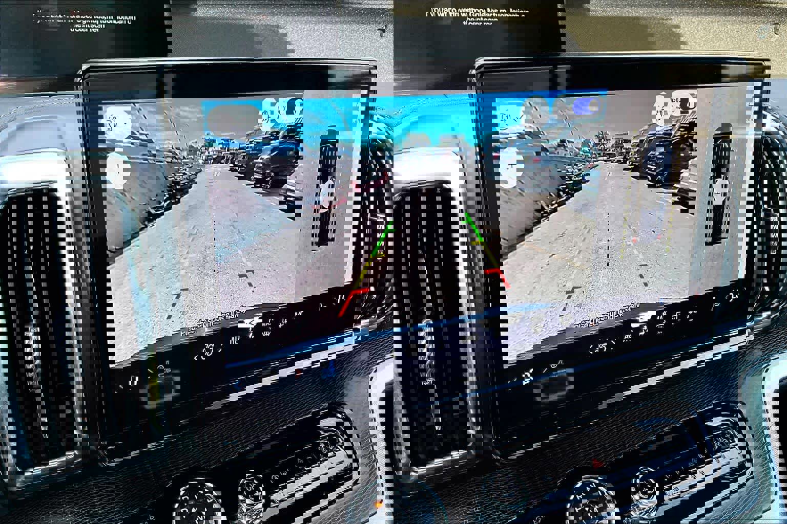 Certified 2025 Ford Expedition Platinum w/ Stealth Appearance Package image 31