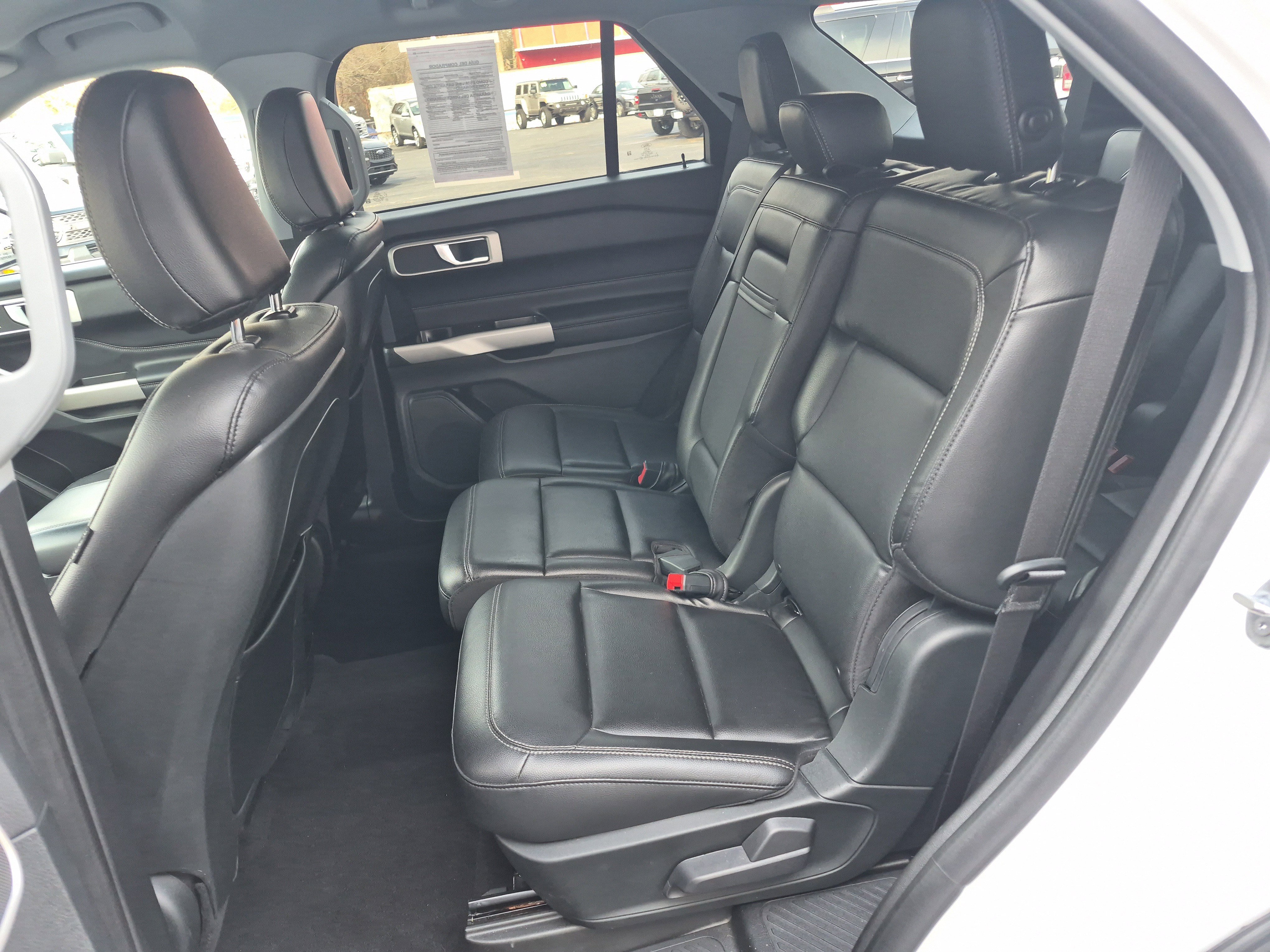 Certified 2020 Ford Explorer XLT w/ Equipment Group 202A image 14