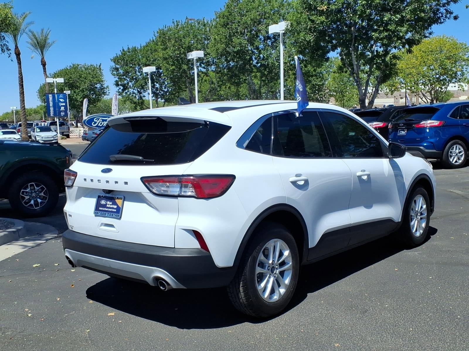 Certified 2022 Ford Escape SE FWD image 6