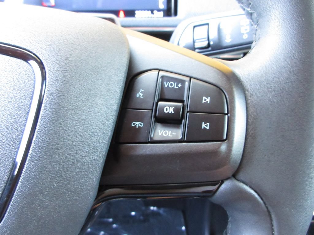 Certified 2023 Ford Mustang Mach-E Select RWD image 16