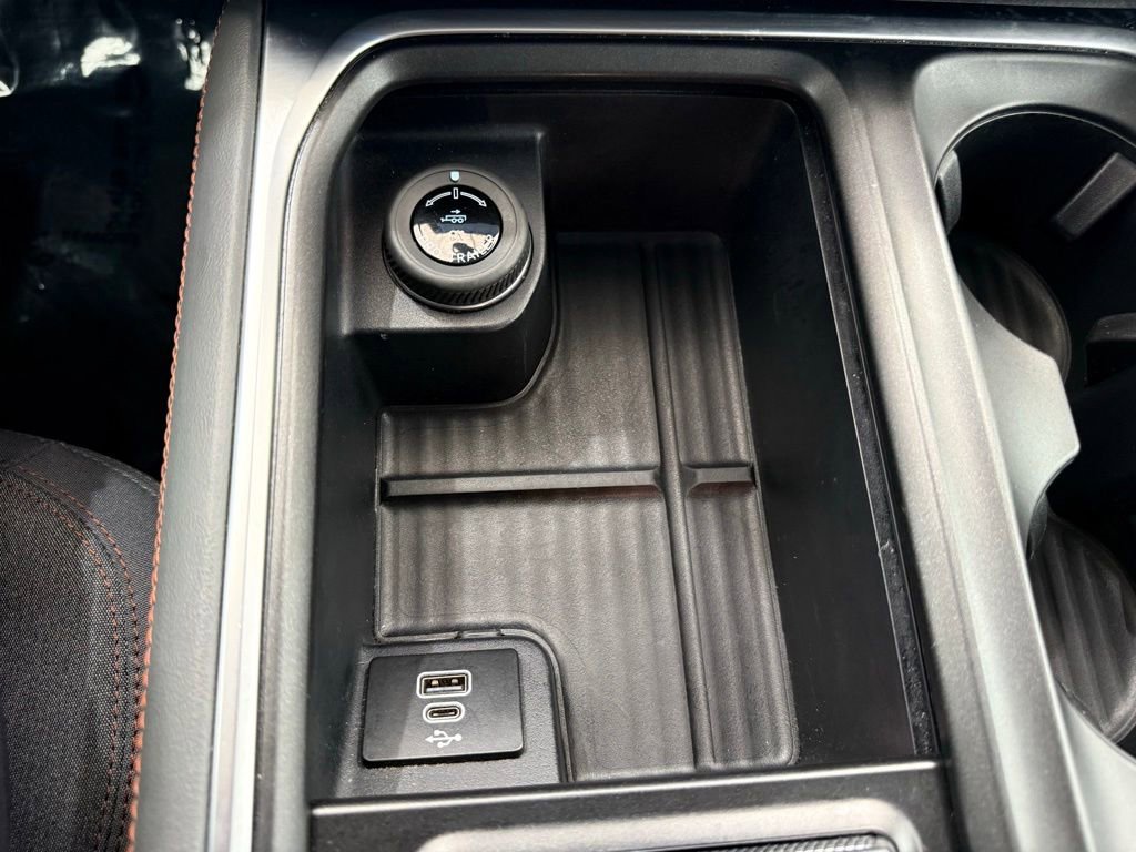 Certified 2025 Ford Expedition Max Active AWD/4WD image 46
