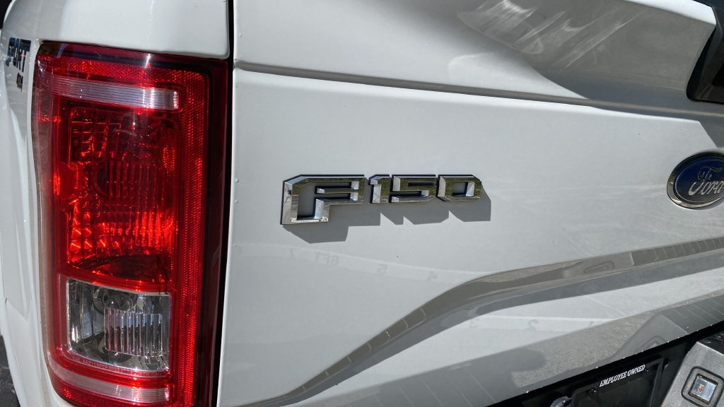 Certified 2017 Ford F150 XLT w/ Equipment Group 302A Luxury AWD/4WD image 45