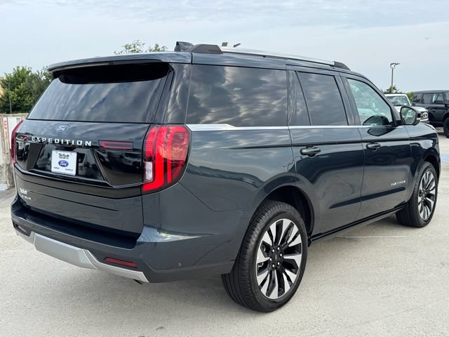 Certified 2025 Ford Expedition Platinum w/ Driver's Package AWD/4WD image 5