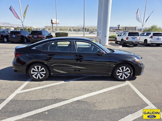 Used 2025 Honda Civic LX image 8